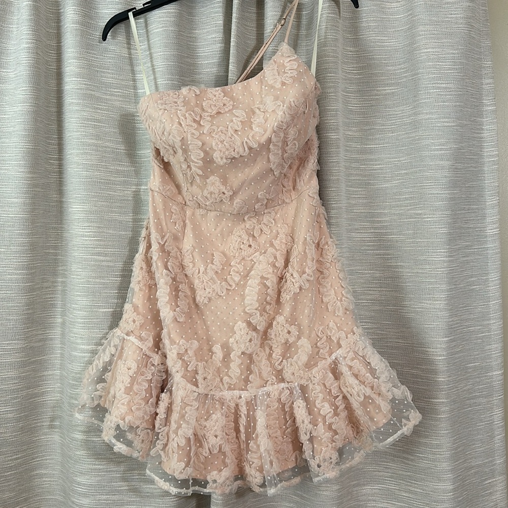 Selfie Leslie size small. Never worn. With tags